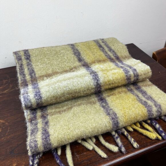 Aritzia  Wilfred Free Plaid Wool Blend Scarf  Fringe - Picture 6 of 9